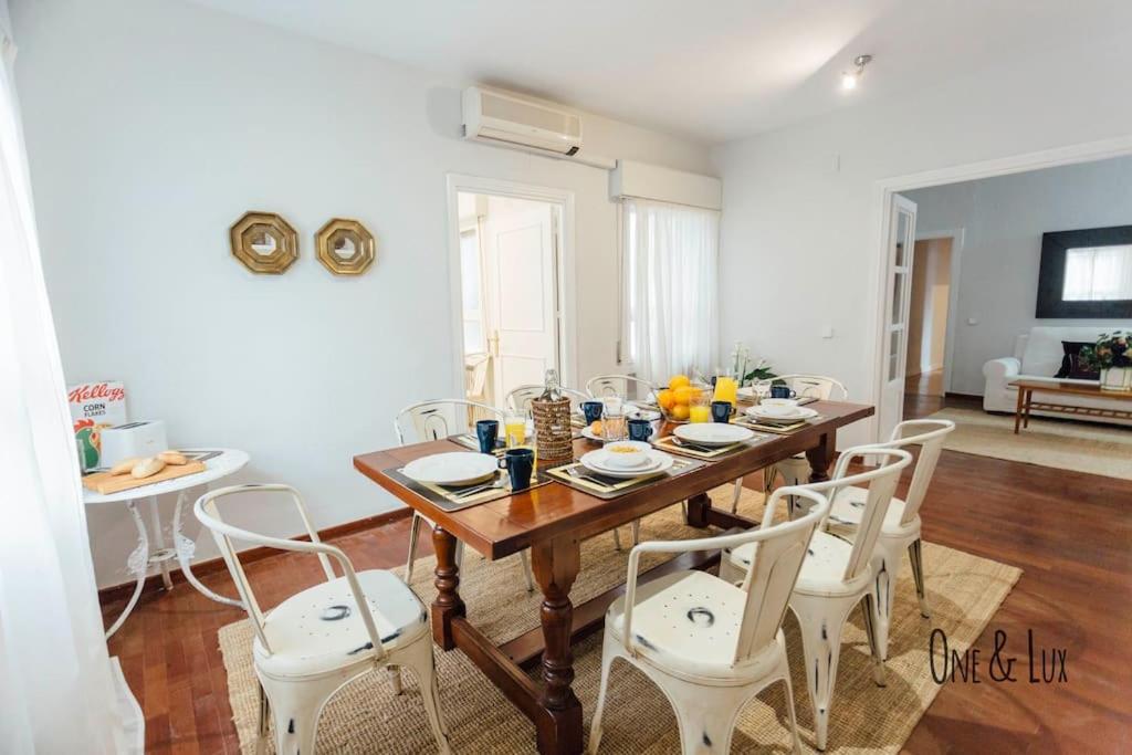 O&L Aire - Spacious And Bright Apartment In The Heart Of Sevilla Kültér fotó