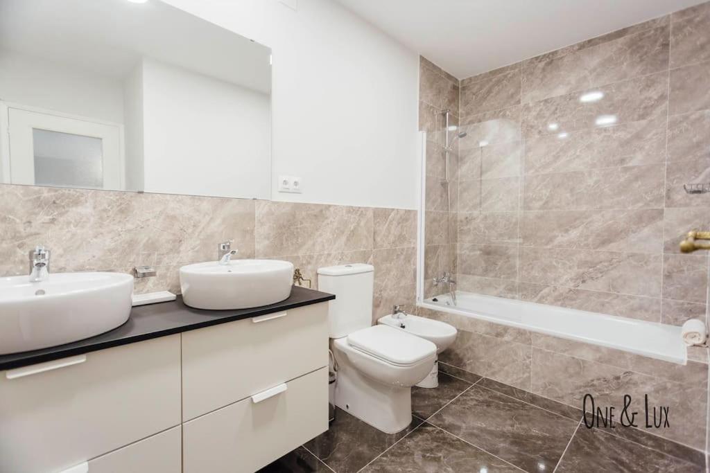 O&L Aire - Spacious And Bright Apartment In The Heart Of Sevilla Kültér fotó