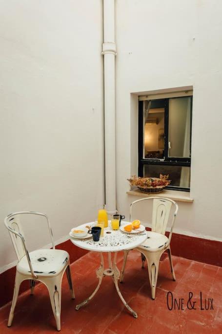 O&L Aire - Spacious And Bright Apartment In The Heart Of Sevilla Kültér fotó